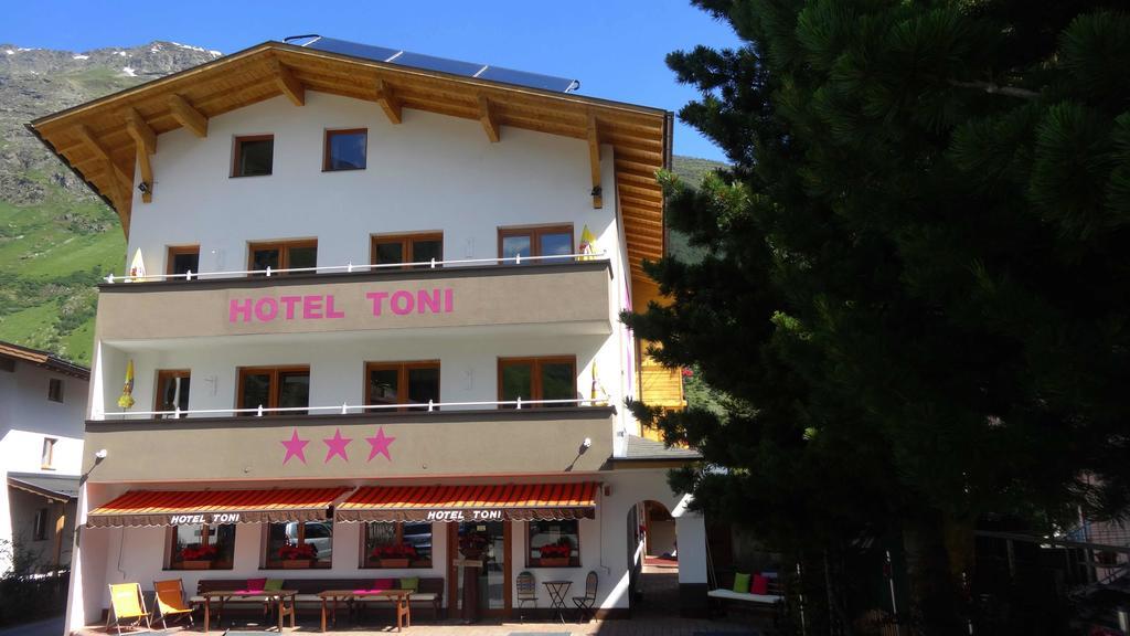Hotel Toni Galtür Εξωτερικό φωτογραφία